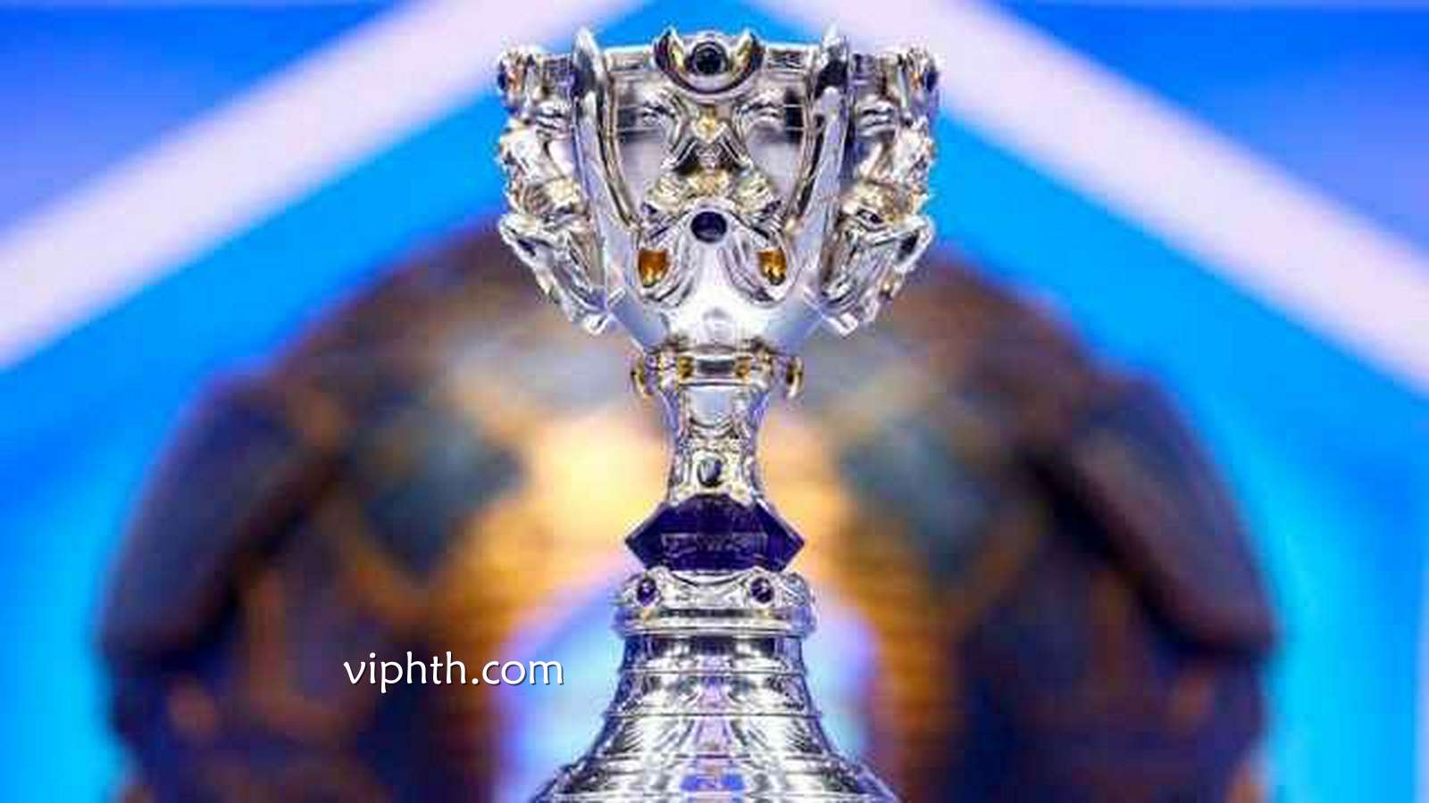 华体会电竞投注攻略：LOL冠军盘分析方法与风险控制